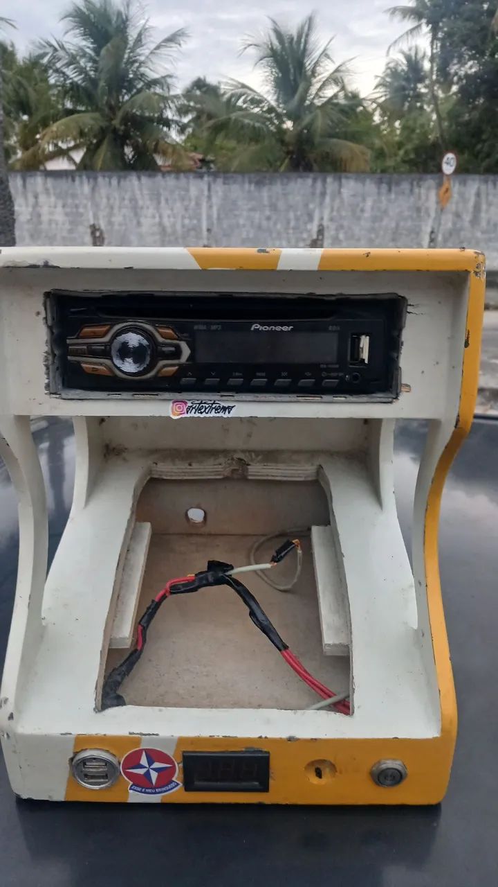 Vendo som pionee com rack e voltímetro  - Foto 2