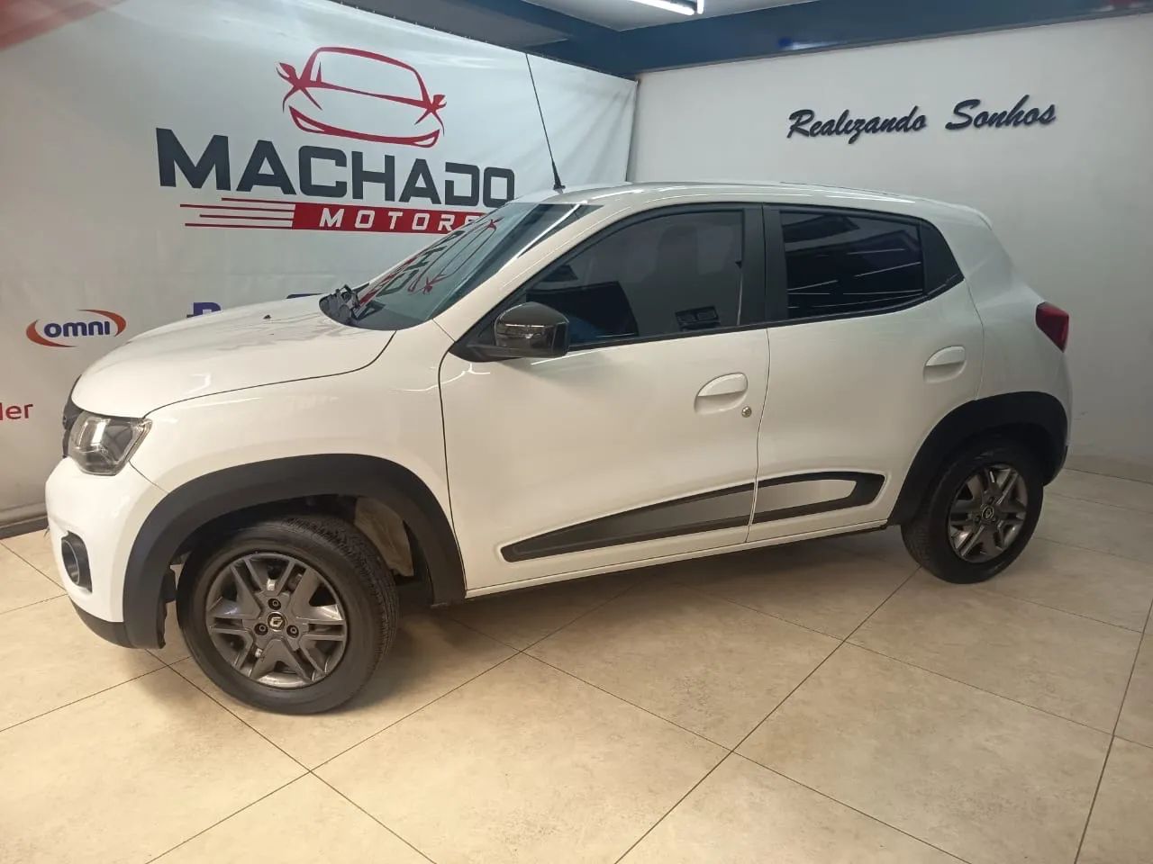 Renault Kwid Intense 1.0 Flex 12V 5P Mec. 2020 - Foto 2