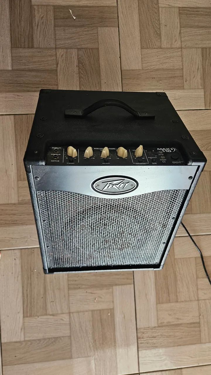 Baixo e Cubo Peavey - Foto 4