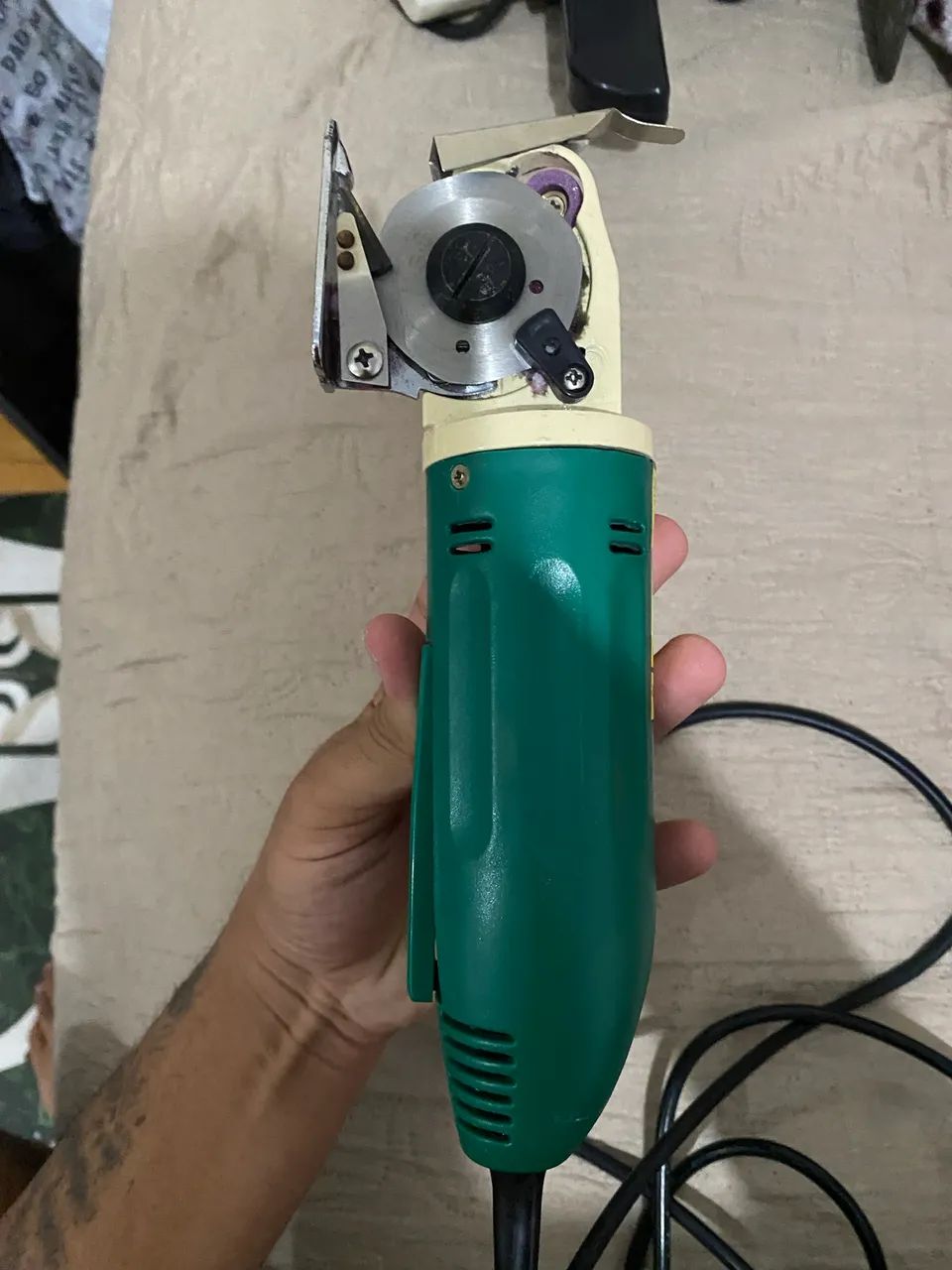Máquina para corte de tecidos  - Foto 4