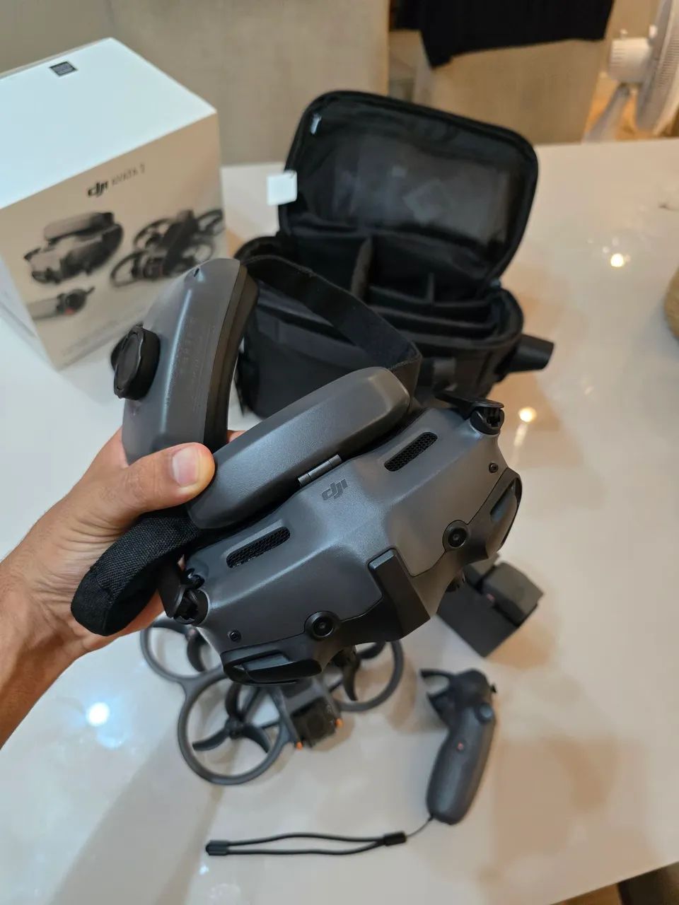 DJI AVATA 2 FLY MORE COMBO - Foto 4