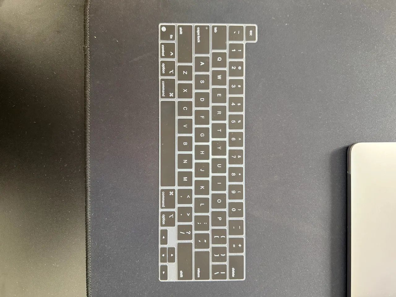 MacBook Pro 2020 Touch Bar - Foto 3