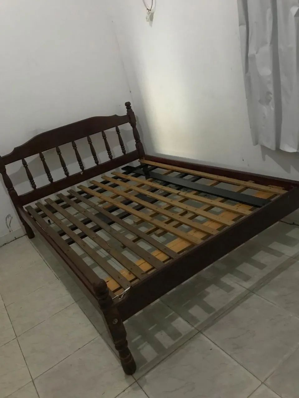 Vendo cama de casal