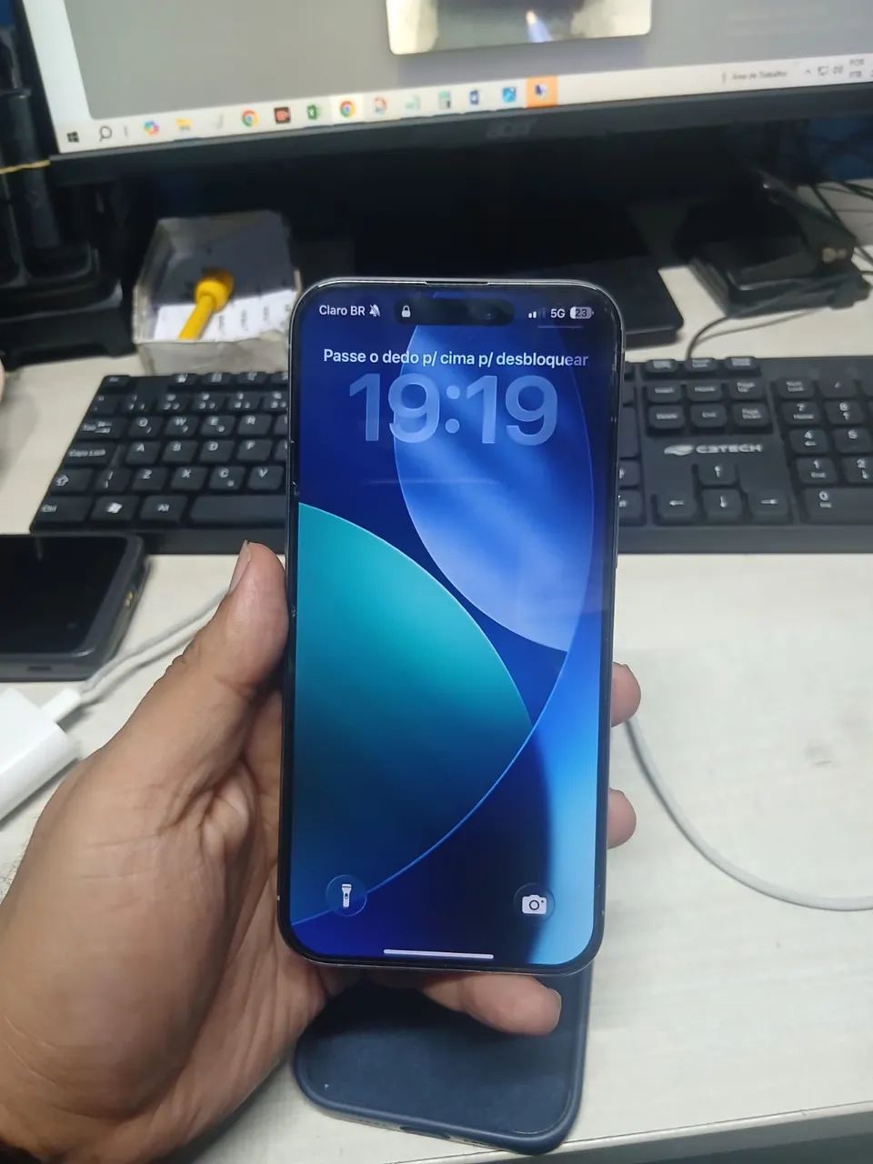 IPHONE 15 PRO MAX 256GB/ SEMI NOVO - Foto 3