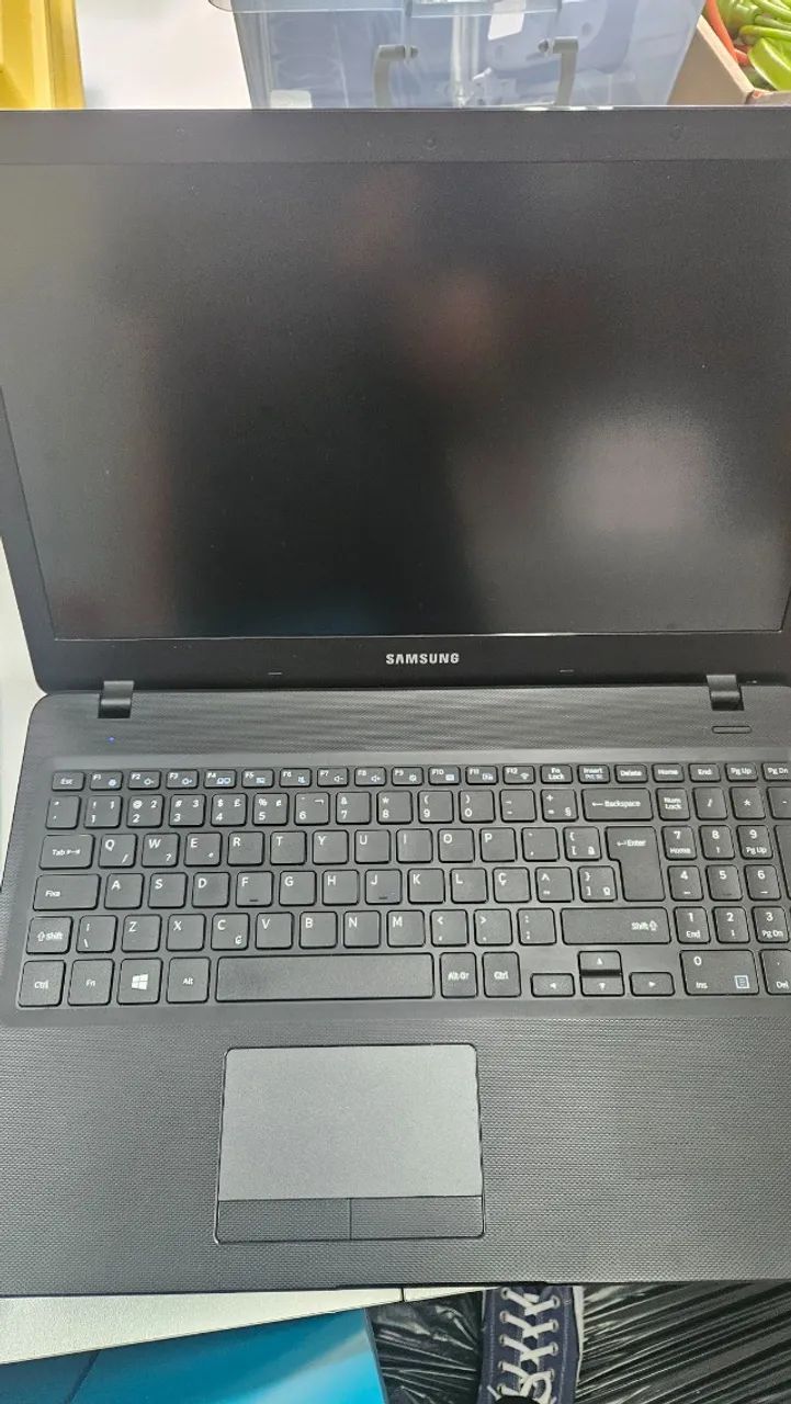 Notebook Samsung NP300E5L-KF1BR - Várias Unidades Diferentes