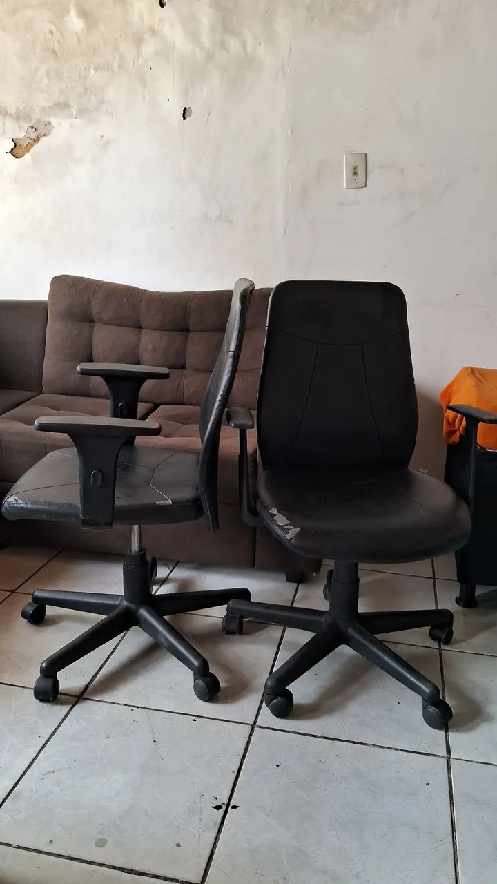 Cadeiras de escritório com perfeito funcionamento 