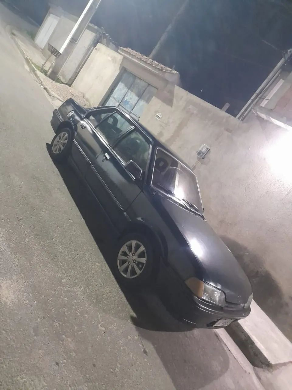 Chevrolet Monza Monza GLS/ Hi-Tech 2.0 EFI 2p e 4p 1994