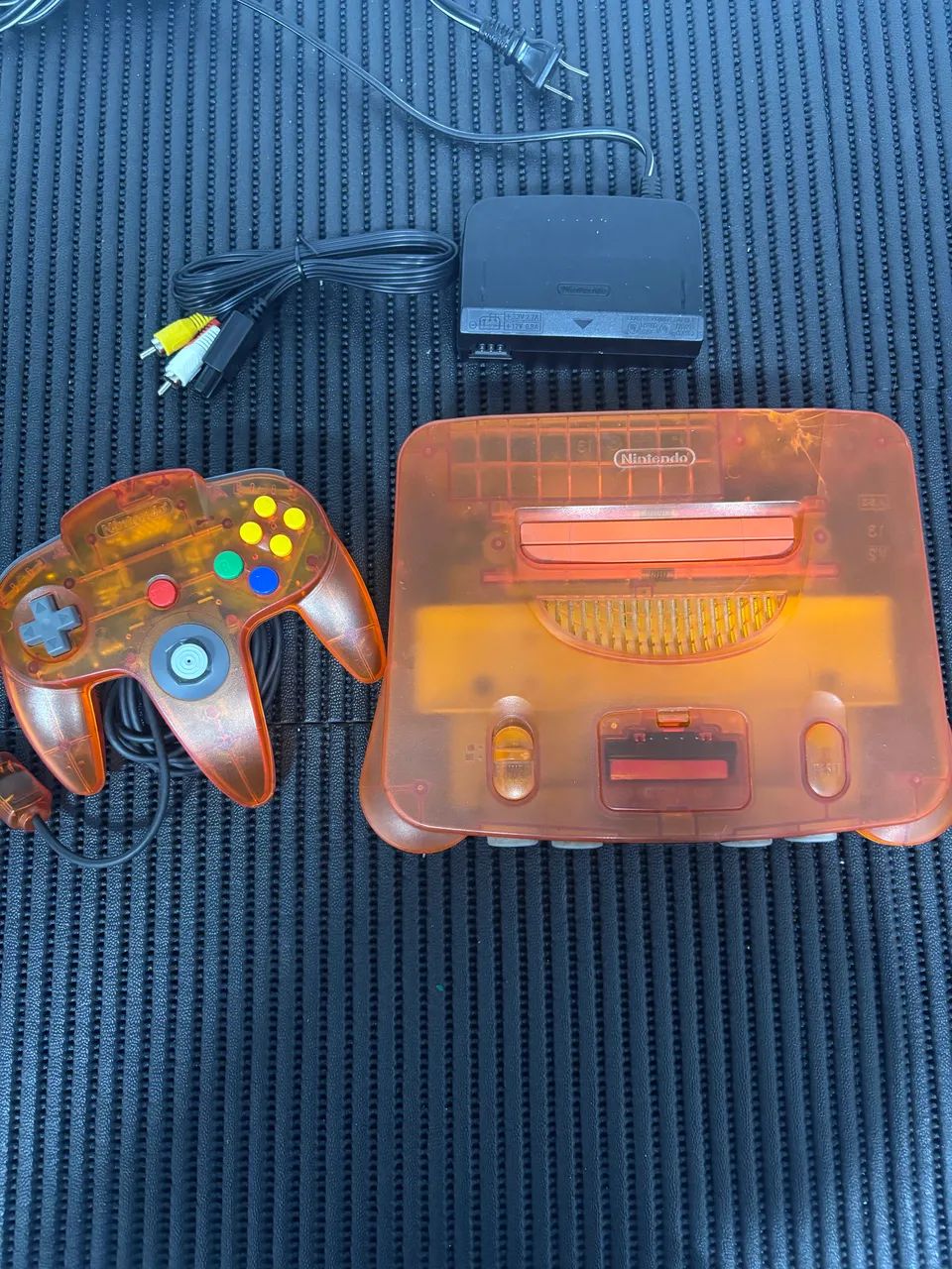 Nintendo 64 laranja 