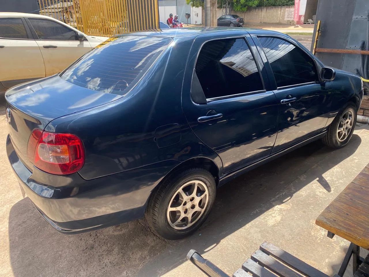 Fiat Siena 1.0/ EX 1.0 MPI Fire/ Fire Flex 8V 2010 - Foto 4
