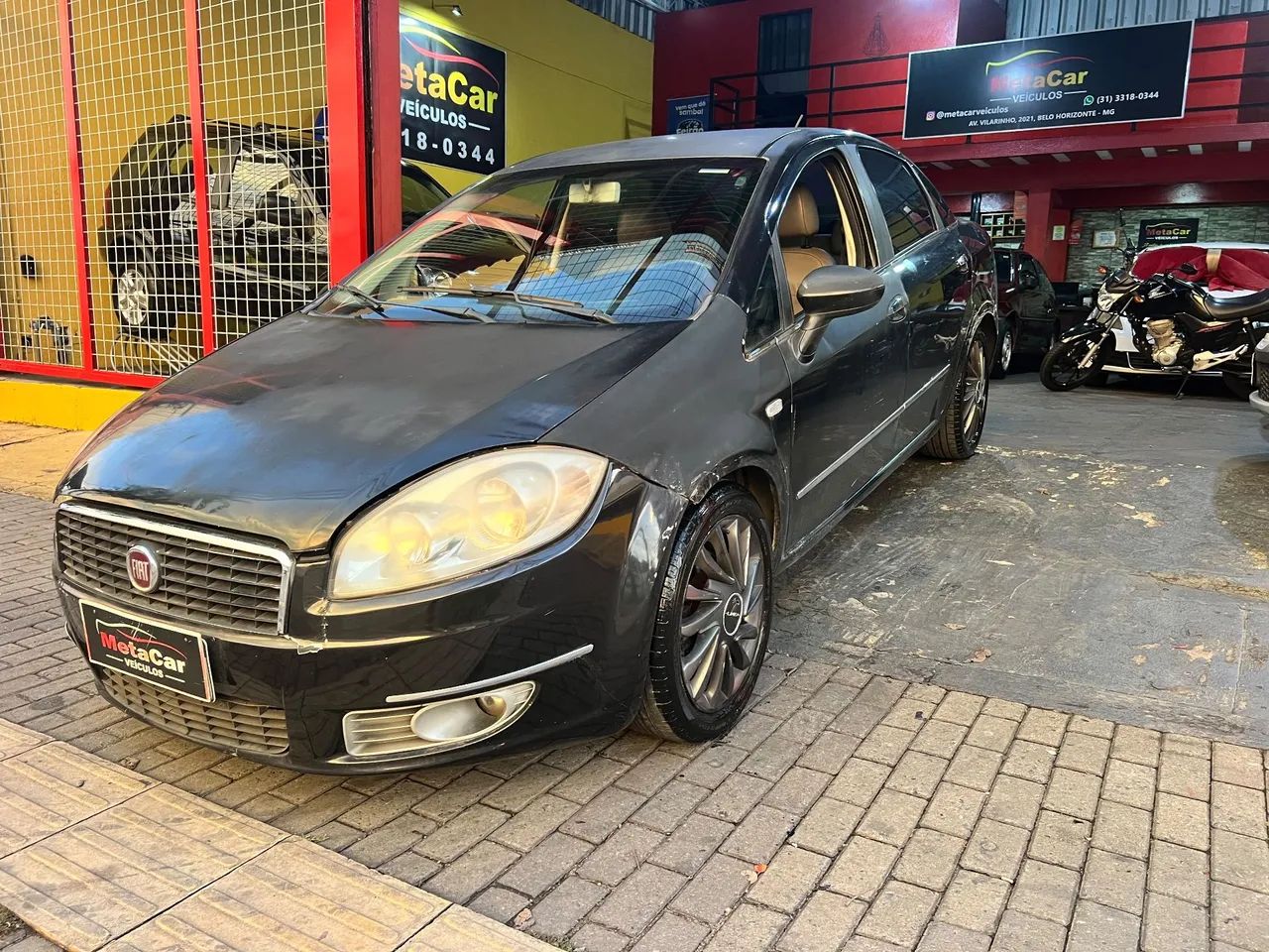Fiat Linea LINEA ABSOLUTE 1.9/1.8 Flex Dualogic 4p 2010