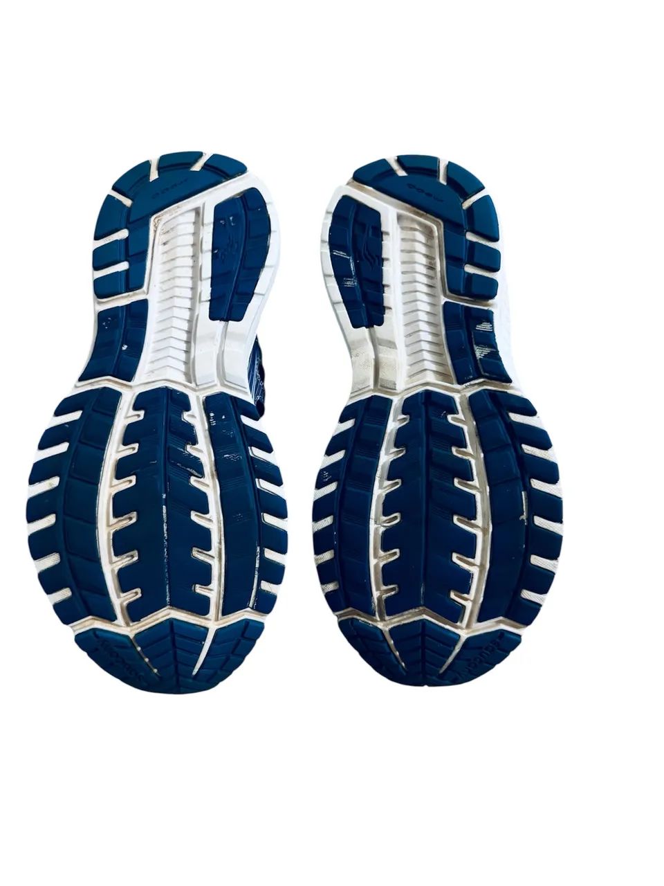 Tênis importado SAUCONY tornado 2  - Foto 4