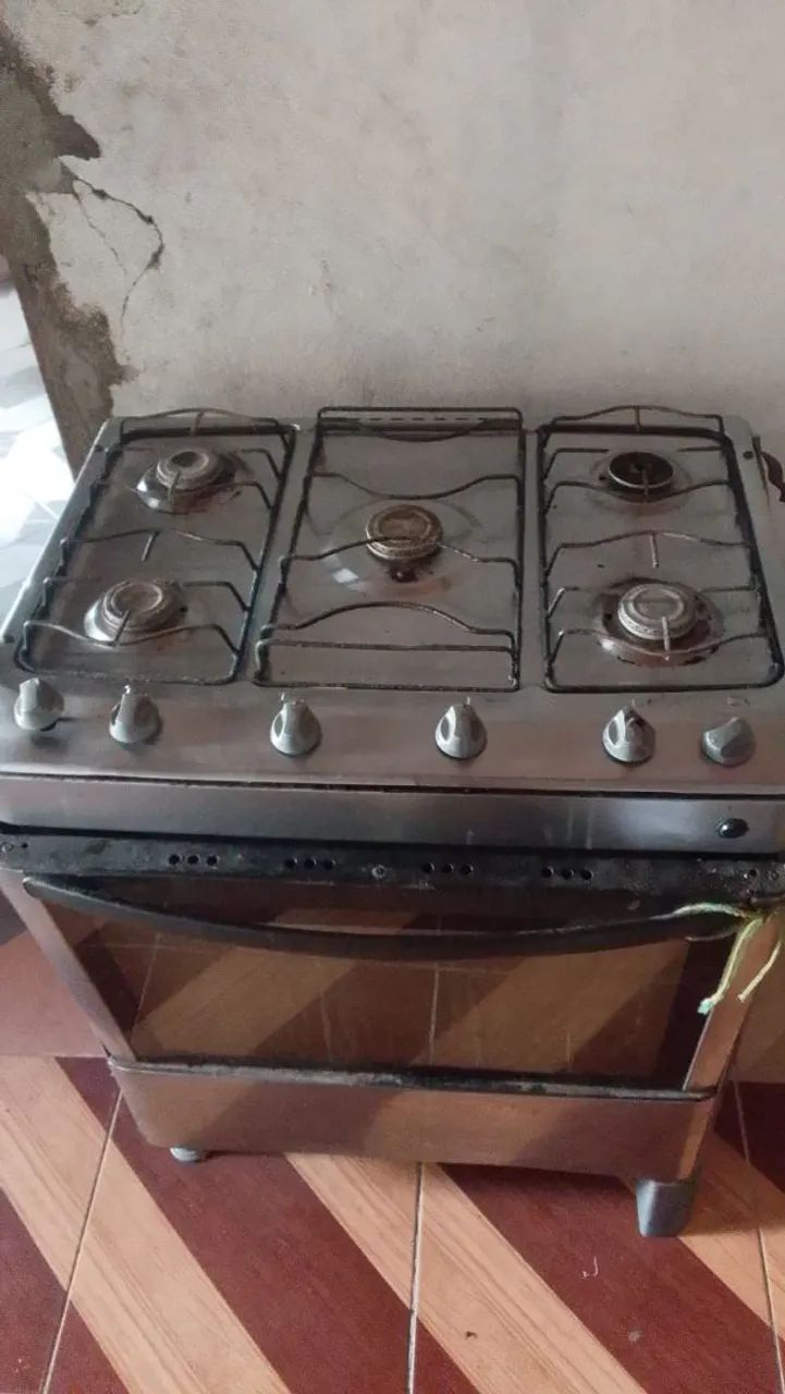 Vendo fogão 5 bocas, com defeito  - Foto 2