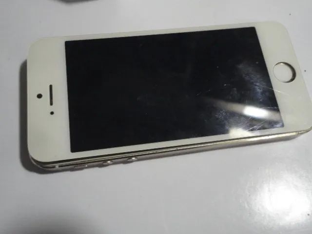 iPhone 5S rosa, 16GB, A1533, tela danificada (sucata) - Foto 4