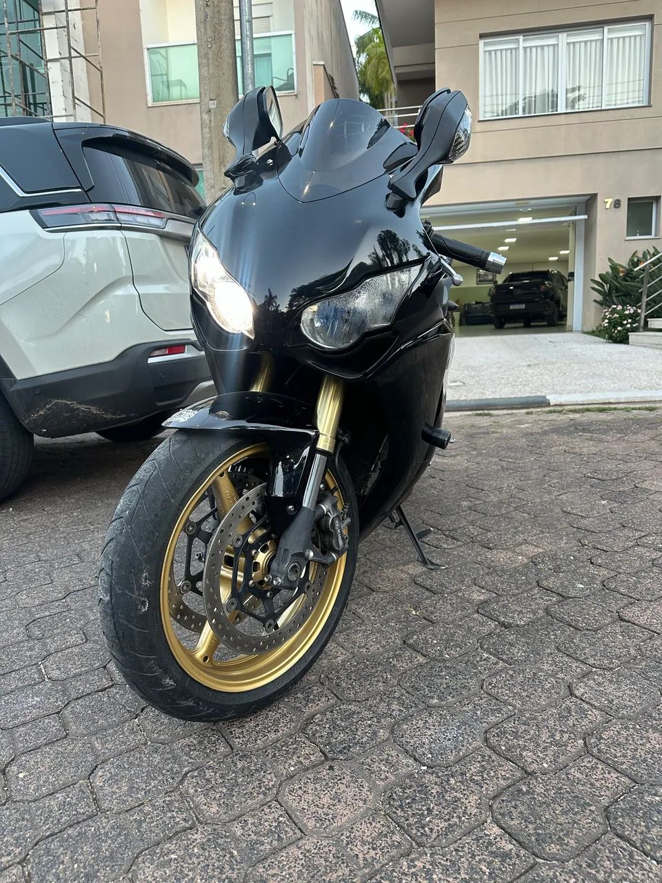CBR 1000 RR 