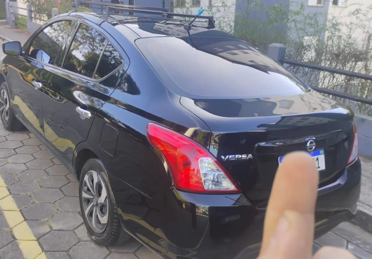Nissan Versa 2016