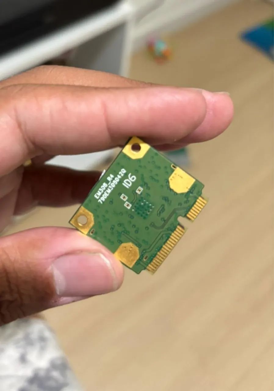 Placa de Rede Wi-Fi + Bluetooth p/ Notebook EM308_R4 Foxconn