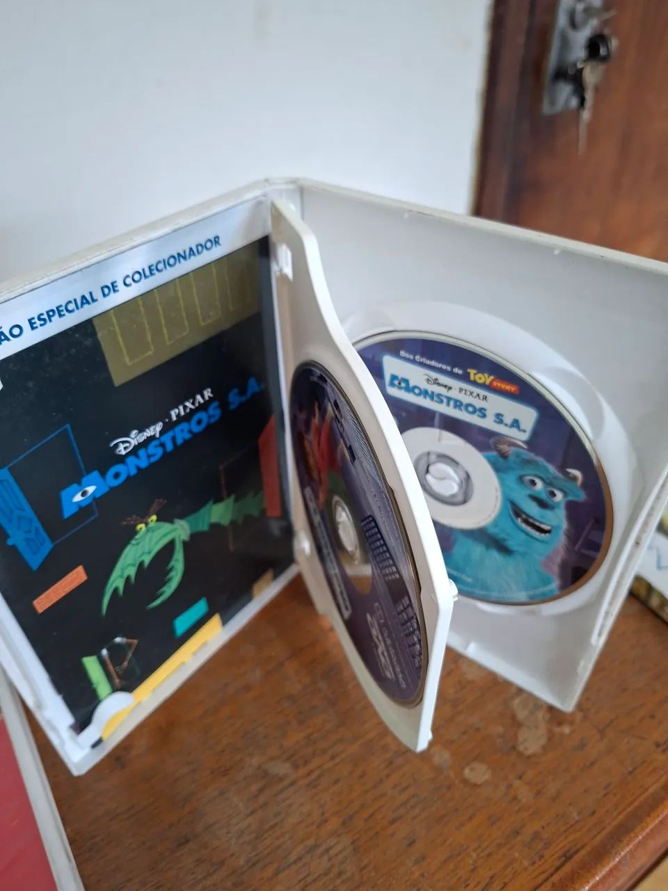 DVDs para crianças e adolescentes  - Foto 2