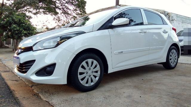 Hyundai Hb20 2015 Completo 1.0 Branco Controle Volante Flex Pneus novos - Foto 2