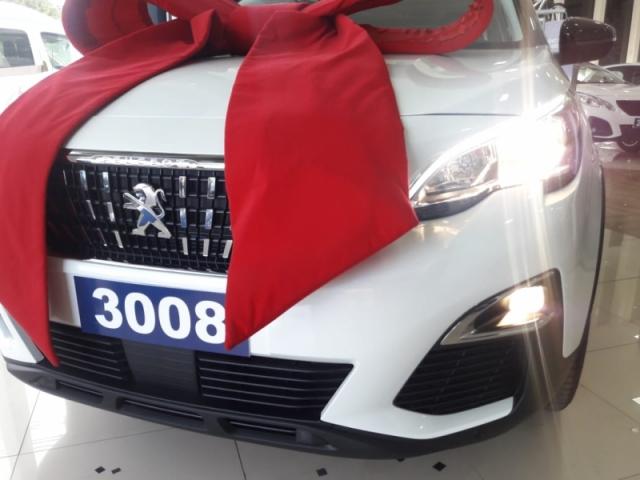 PEUGEOT 3008 1.6 ALLURE THP 16V 2019 - Foto 6