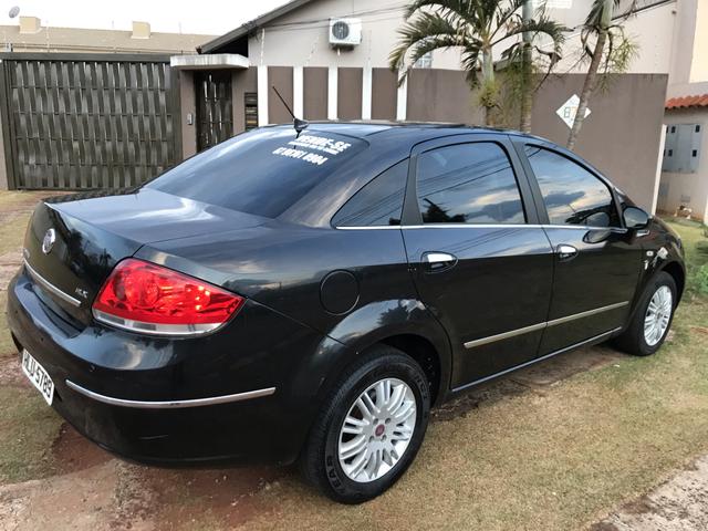 Fiat Linea HLX 1.9 Dualogic - Foto 4