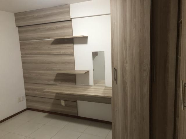 Apartamento com 4 suítes +gabinete + lavabo a 50 metros da praia - Foto 14