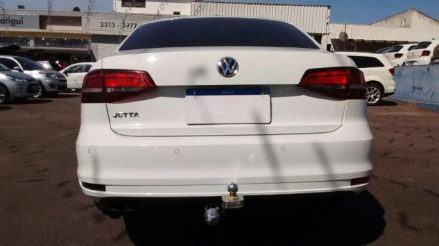 VOLKSWAGEN JETTA COMFORTLINE 2.0 TIP FLEX Branco 2015/2016 - Foto 10