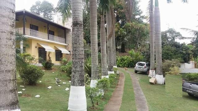Chácara com 1.700 m² no Condomínio Lagoinha em Jacareí-SP - Foto 2