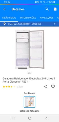 Geladeira nova na caixa com nota fiscal