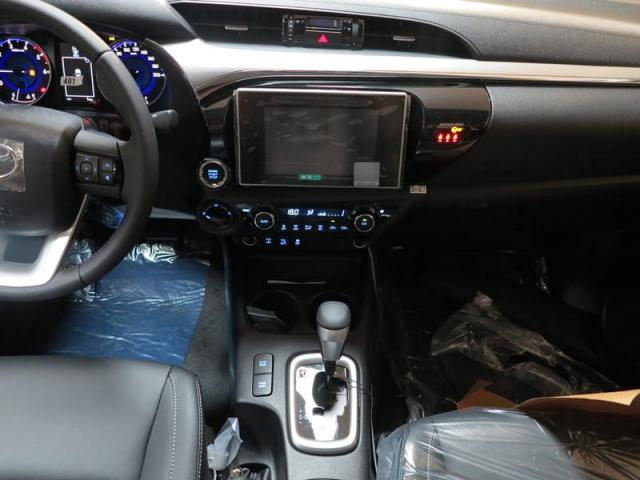 TOYOTA HILUX CD DSL 4X4 SRV AT 19/19 - Foto 16
