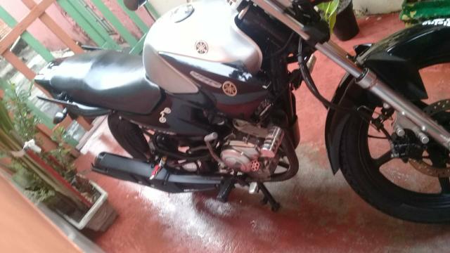 Vendo moto factor 2009 aro de liga leve e pedal toda em dias com Dit e dual em mãos - Foto 6