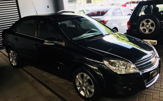 CHEVROLET VECTRA ELEGANCE 2.0 8v(FLEXPOWER) 4p 2011 - Foto 2