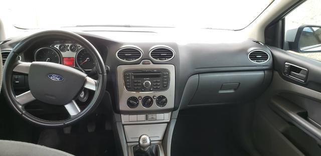 Focus 2.0 completo manual 2011 impecável - Foto 8