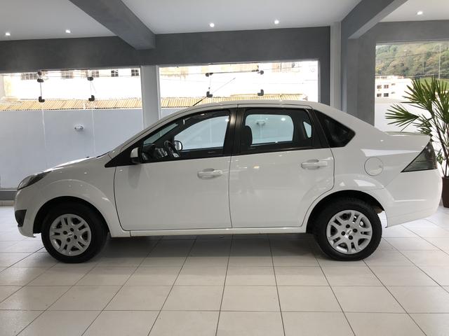 Fiesta 1.6 sedan 2013 Class Completo , excelente estado - Foto 4