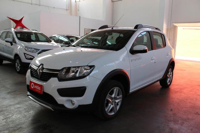 Sandero Stepway Expression 1.6 2019 - Foto 2