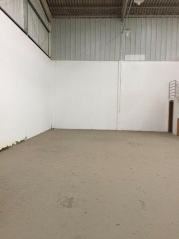 Galpão em Serraria com 340 m² apenas 200 metros da Br 101 Sul - Foto 2