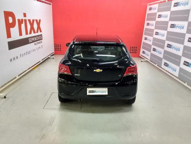 CHEVROLET ONIX LT 1.0 MPFI 8V 4P MEC. - Foto 10