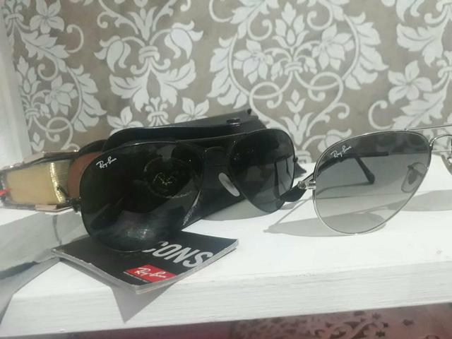 Óculos Ray Ban desapegando