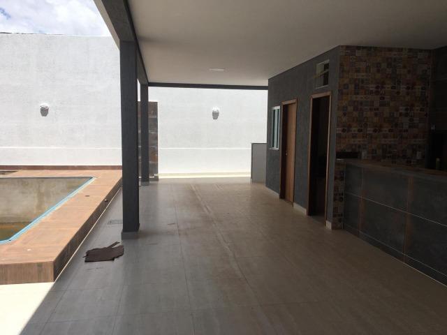 Linda Casa Nova e Moderna em Vicente Pires - Foto 16