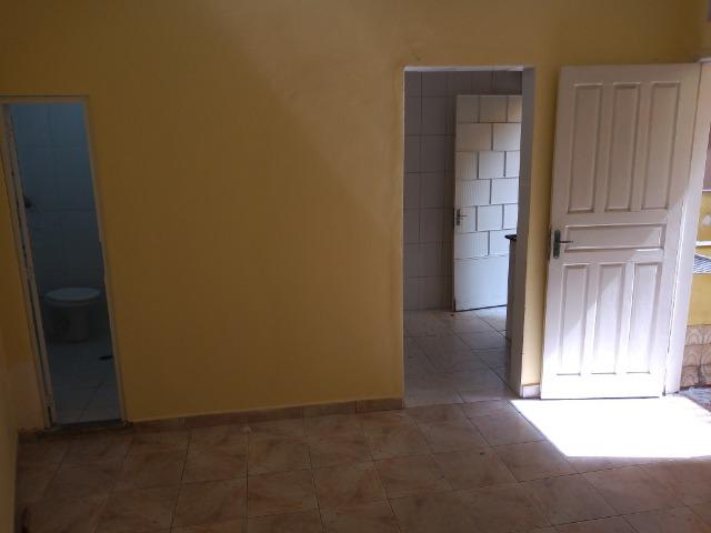 Aluguel de Quarto e Cozinha - Foto 3