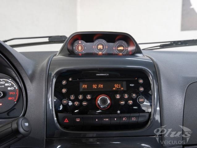 Fiat Palio Weekend ADVENTURE 4P - Foto 19