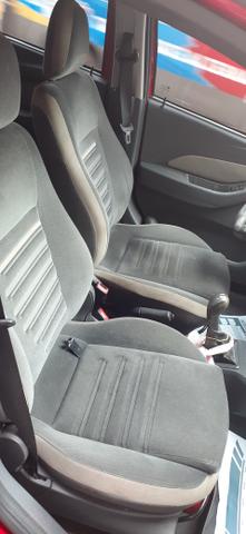 Vende carro Ágile único dono - Foto 4