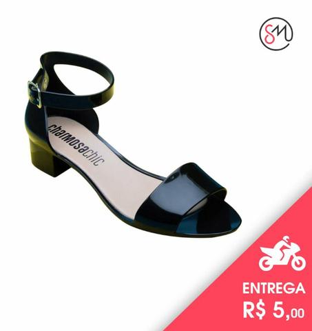 comprar sandalia charmosa chic