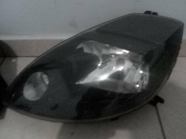 Farol e lanterna esquerda do Ford KA - Foto 2