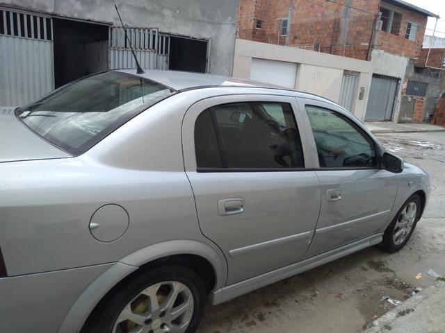Astra Sedan Advantage 2.0 2011 - Foto 5