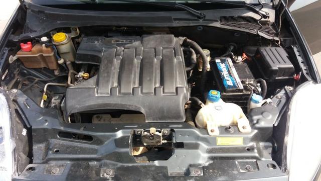 Fiat Punto ELX 1.4 Flex 2009/2010 - Foto 13