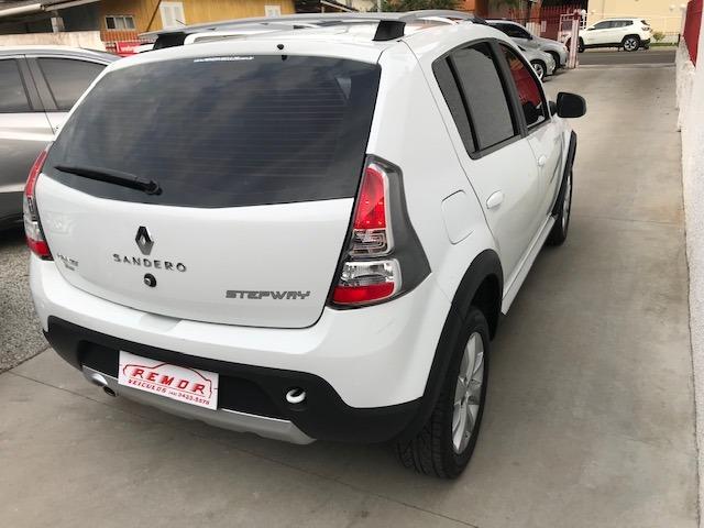 Sandero - Foto 4