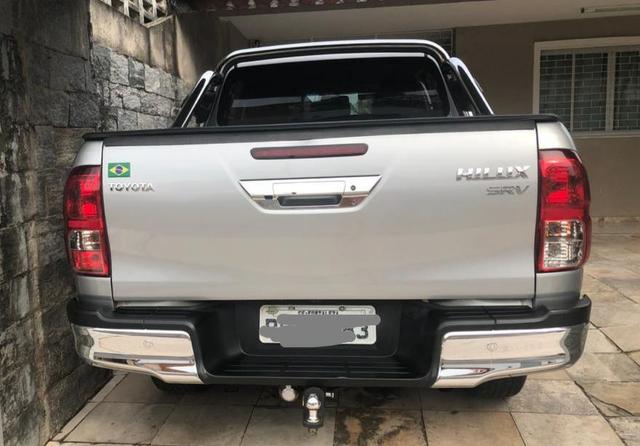 Hilux SRV 2017 completa com acessórios - Foto 2