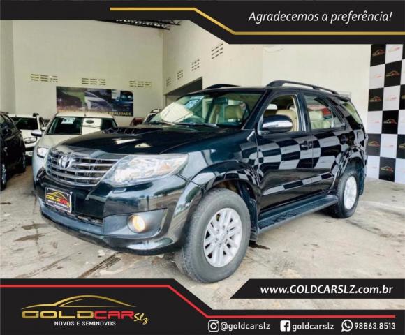 HILUX SW4 2014/2015 3.0 SRV 4X4 7 LUGARES 16V TURBO INTERCOOLER DIESEL 4P AUTOMÁTICO