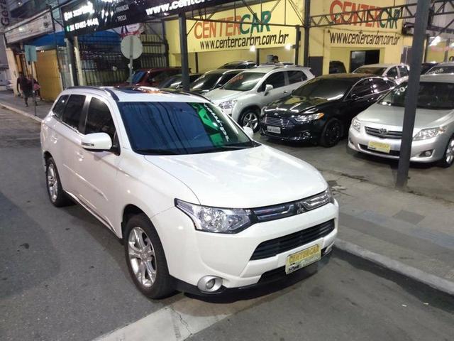 Outlander 2.0 aut. 2015 gnv injetado