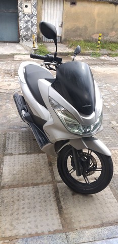 VENDO HONDA PCX 2018 EXTRA